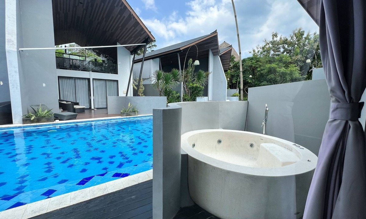 Kampial Villa | 2BR Villa with Jacuzzi | Mana Villas | Nusa Dua