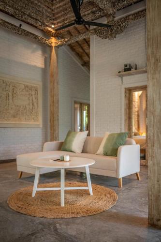 Munggu Villa | 3BR Traditional House - 10 min to beach