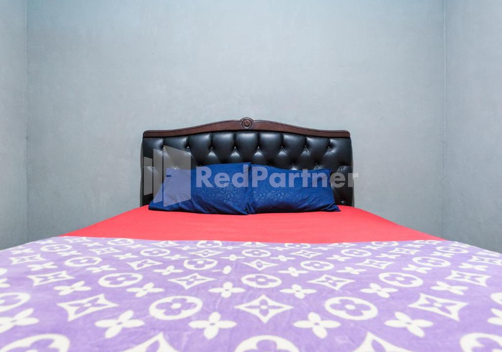 Palangkaraya Hotel | Adihan Homestay Mitra RedDoorz