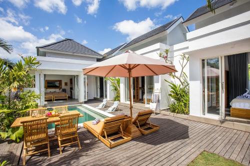 Ceningan Island Villa | Alas Villa - Tropical 3 BR Peaceful Escape
