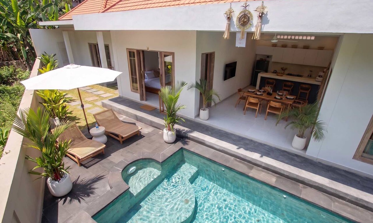 Banjar Semer Villa | Amazing Jungle view, 3BDR, Canggu, huge Pool