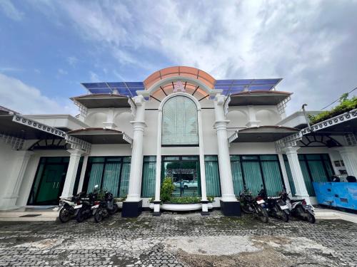 North Cirebon Hotel | Aurora Hotel Kartini