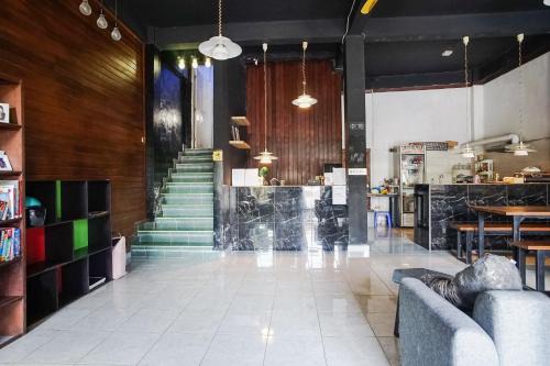 Kedewatan Hotel | Bali Backpacker Inn & Hostel