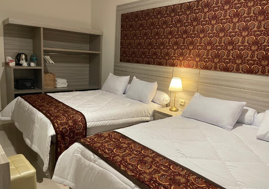 Jatinegara Apartment | BAYT AL HIKMAH is a perfect place to stay during a layover between two flights or to explore Jakarta