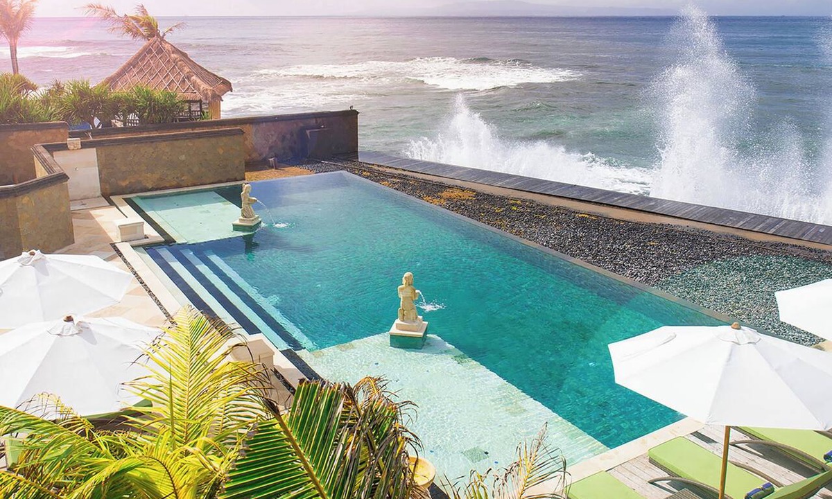 Ketewel House | Bayu Gita Beachfront - 6BR Oceanfront Villa, Cinema, Gym & Huge Pool
