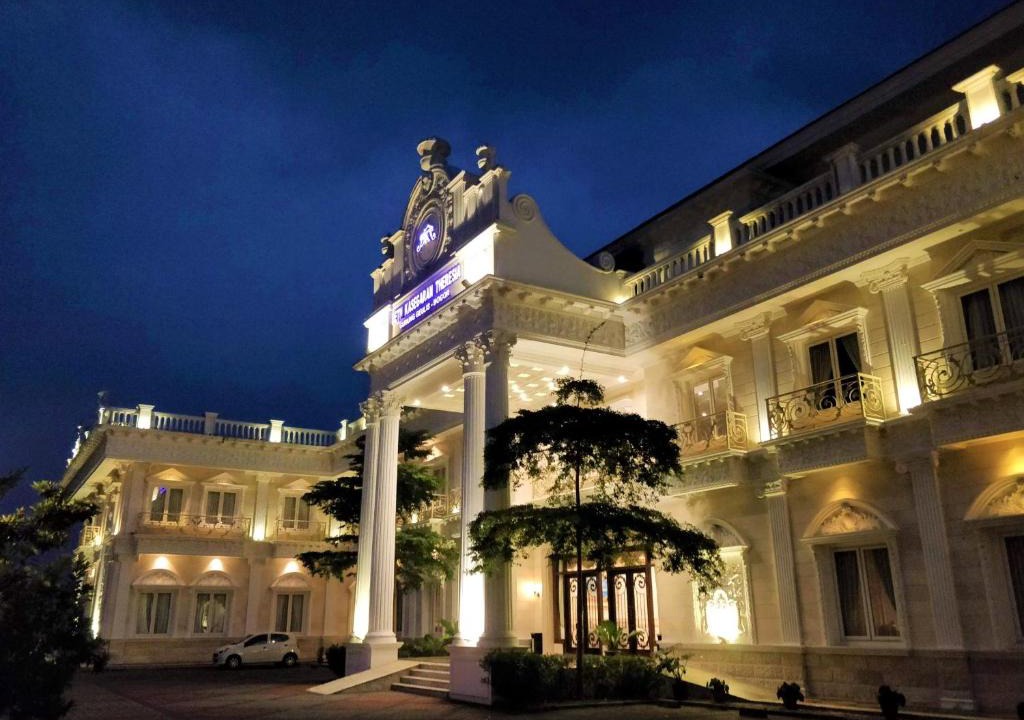 Sukaraja Hotel | Beth Kasegaran Theresia