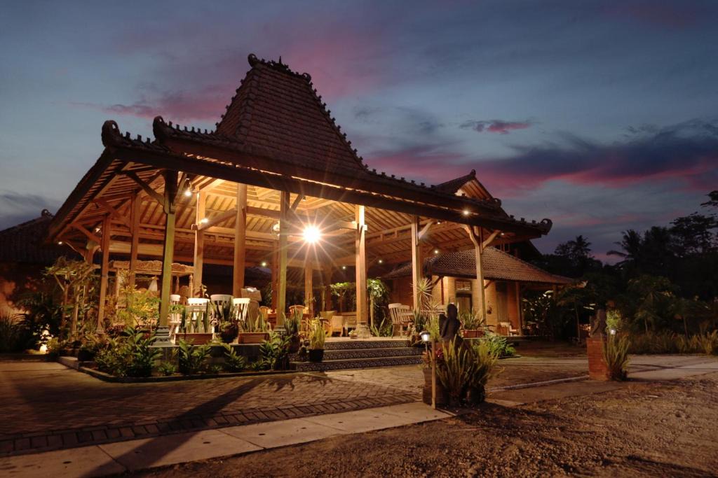 Borobudur House | Bhumi Kasuryan Borobudur