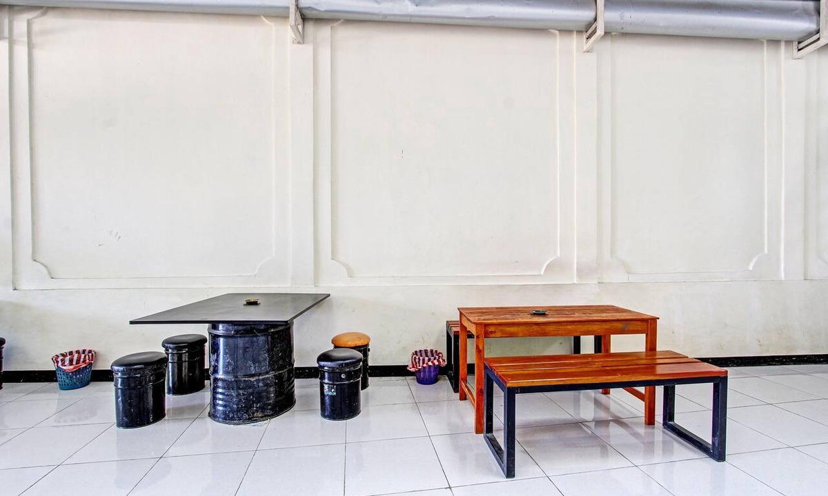 Purwokerto Hotel | Capital O 92295 Double Tree