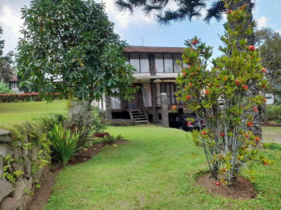 Parongpong Villa | Chill-a-bit (that's why we name it cileubit)