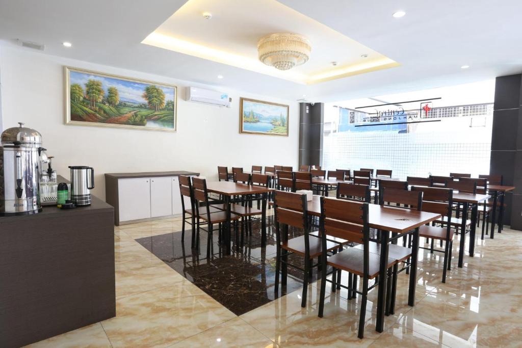 Lubuk Baja Hotel | City Central Hotel