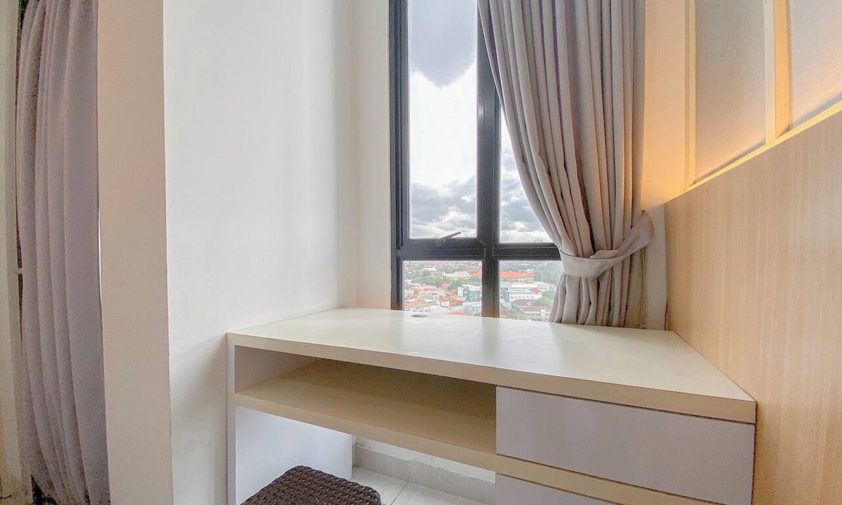 Jatingaleh Apartment | Cozy and Homey Studio at The Alton Apartment