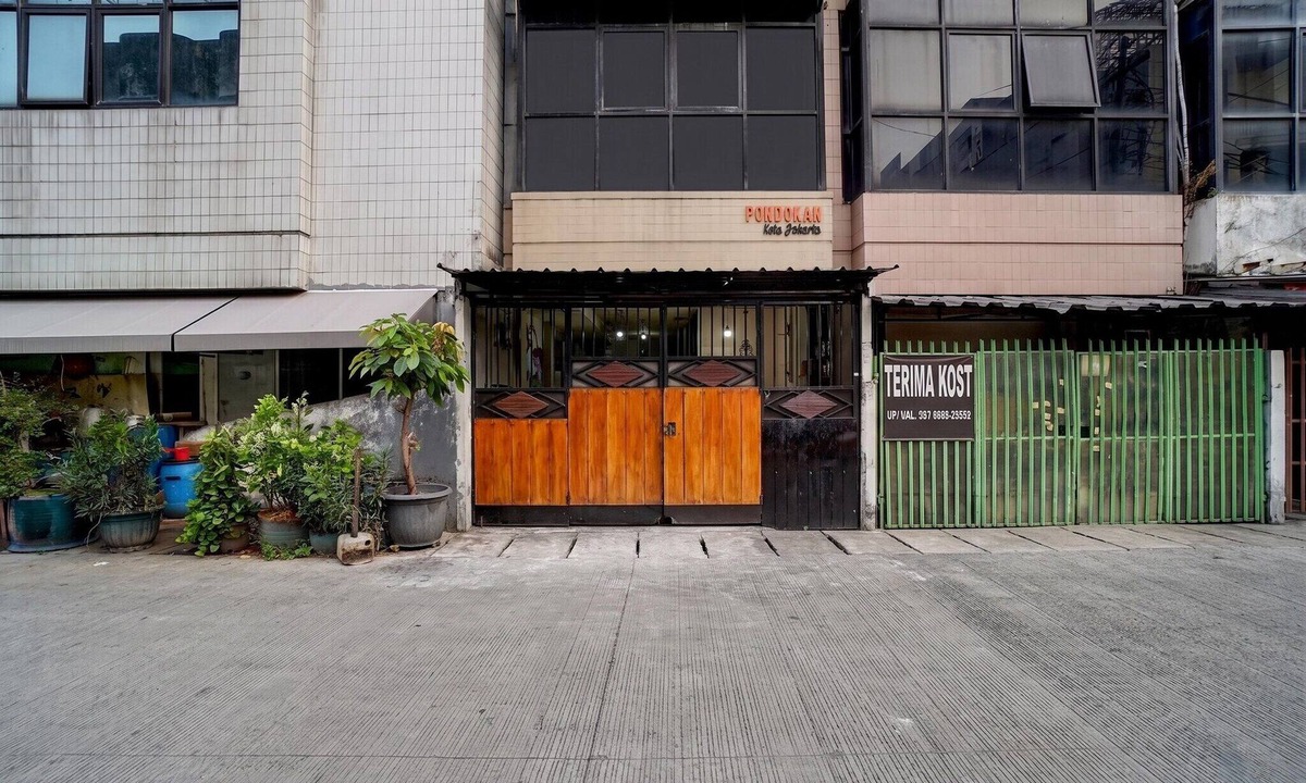 Old Jakarta House | Cozy Standard Double Near RS Husada