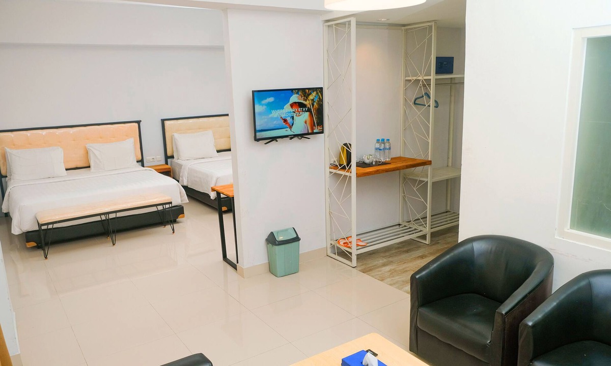 Tuban Sub-District Hotel | De La Charis Hotel by Waringin Hospitality
