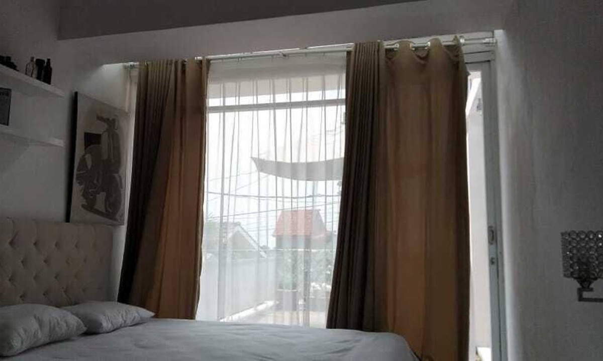 Bandung Villa | De Villa Atas Bukit by HouseinBandung