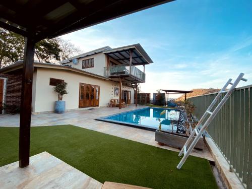 Jerowaru Villa | Ekas Beach View Villa
