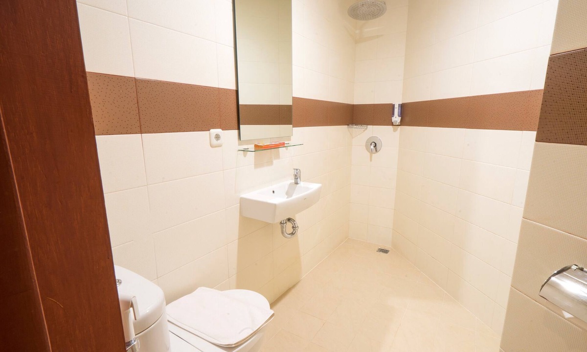 Jayapura Hotel | Front One Hotel Jayapura