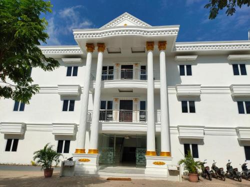 Rajabasa Hotel | G Syariah Hotel Bandar Lampung
