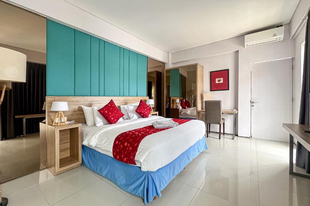 Kuta Selatan Villa | Garden Leaf Villa - 2 Bedroom Pool Villa with Minimum Stay 2 Nights
