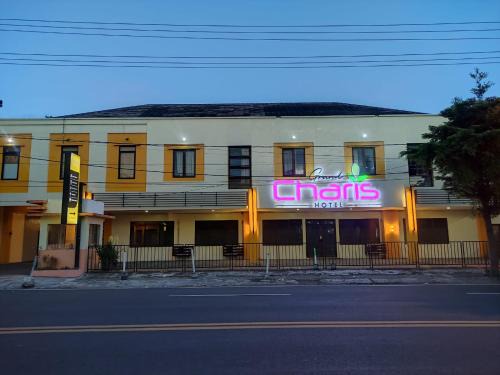 Tulungagung Hotel | Grand Charis Hotel Tulungagung