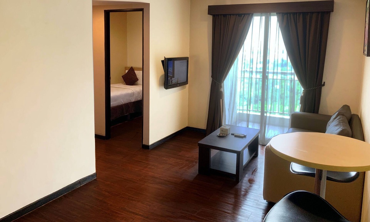 Panunggangan Utara Hotel | Grand Serpong Hotel