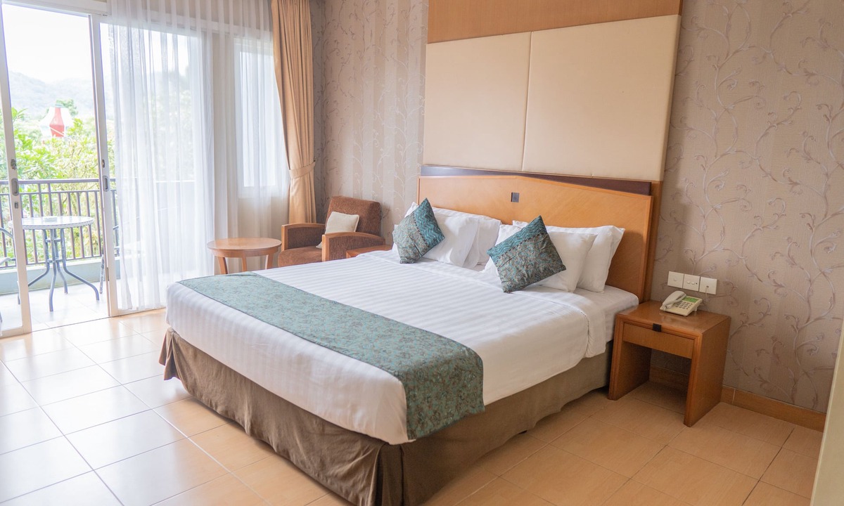 Baturaden Hotel | Green Valley Resort