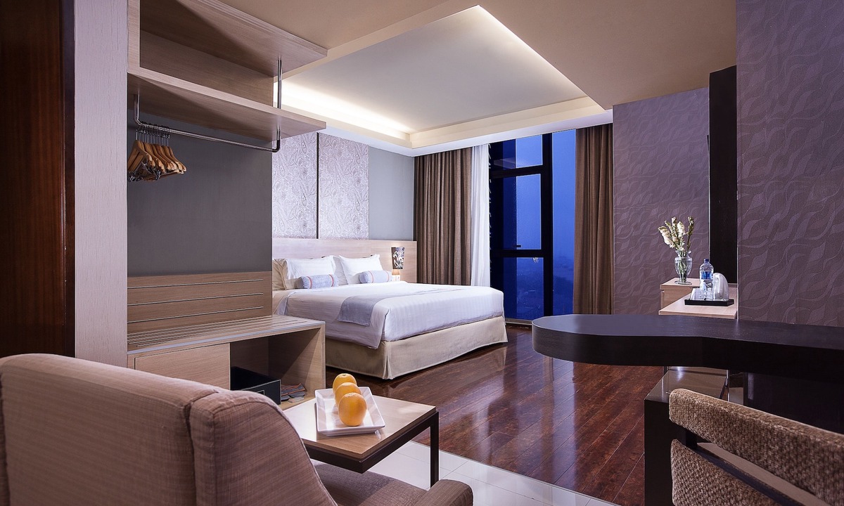 Central Yogyakarta Hotel | Harper Malioboro Yogyakarta by ASTON