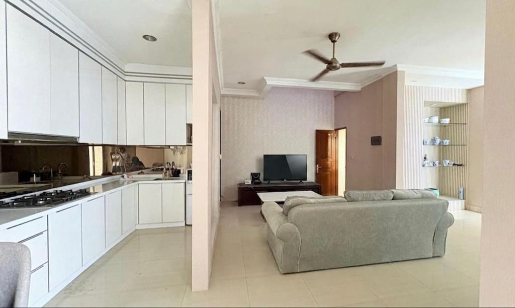 Bendungan Hilir House | Homestay in Bendungan Hilir