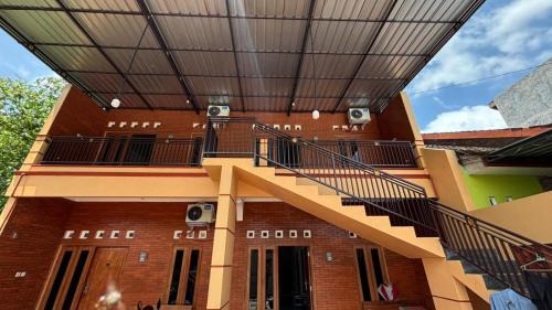 Ngaglik Hotel | Homestay Permana Syariah