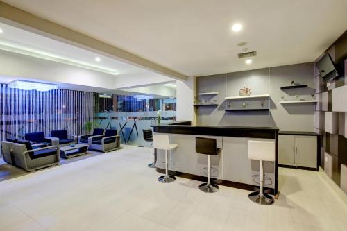 Palangkaraya Hotel | Hotel Neo Palma Palangkaraya by ASTON