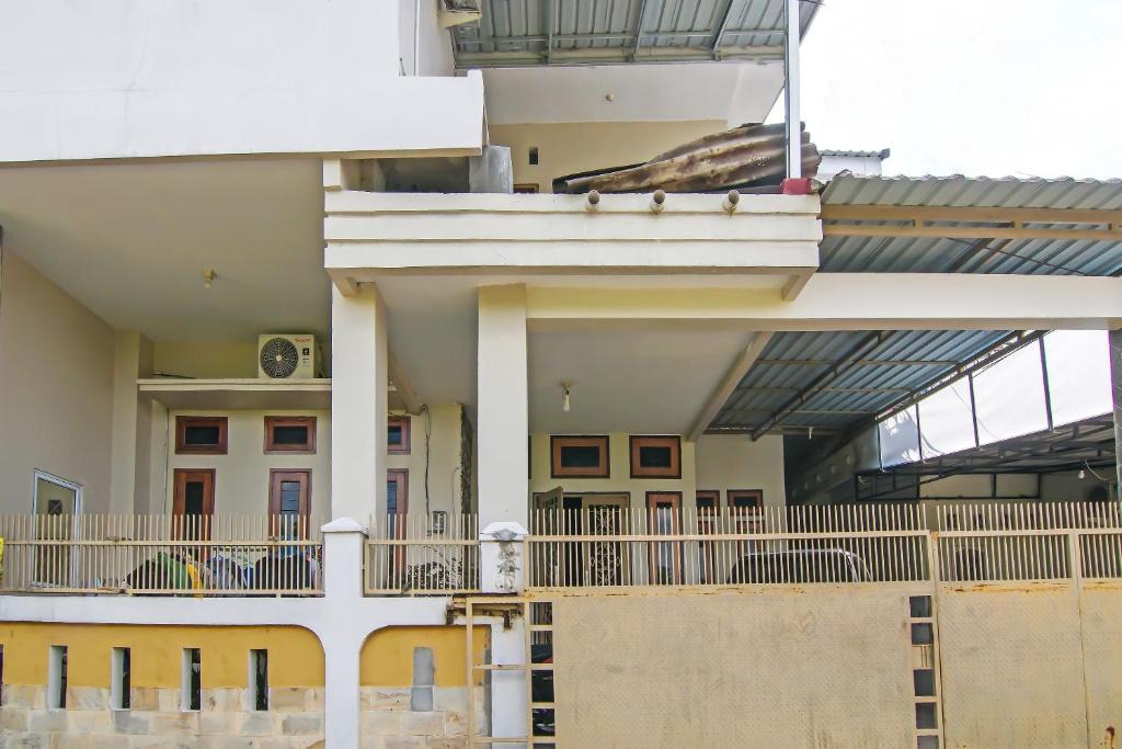 Pekanbaru Hotel | Hotel O Flamboyan 25 Homestay Syariah