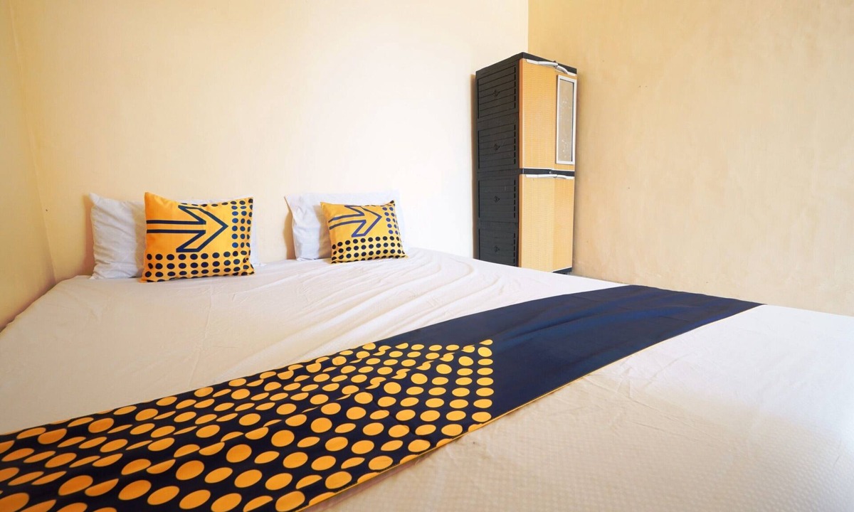 Sedati Hotel | Hotel O Homestay Bu Sun SyariahNearTaman Rekreasi & Pemandian Taman Suruh
