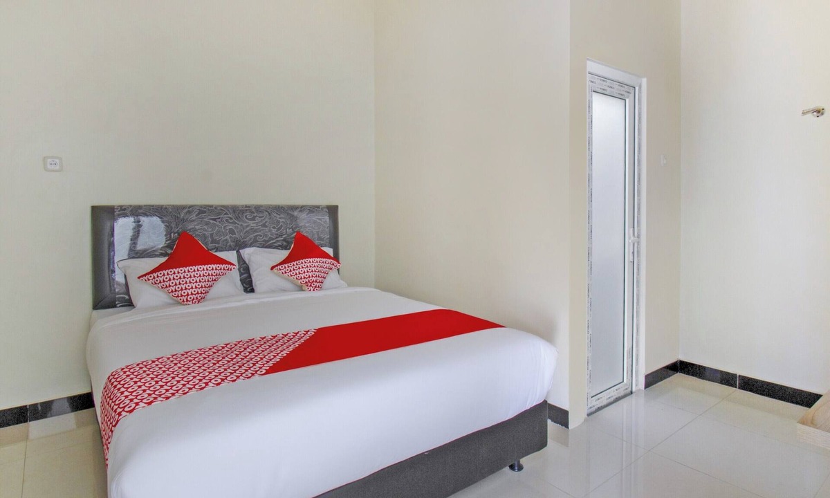 Blitar Hotel | Hotel O Irma's Residence