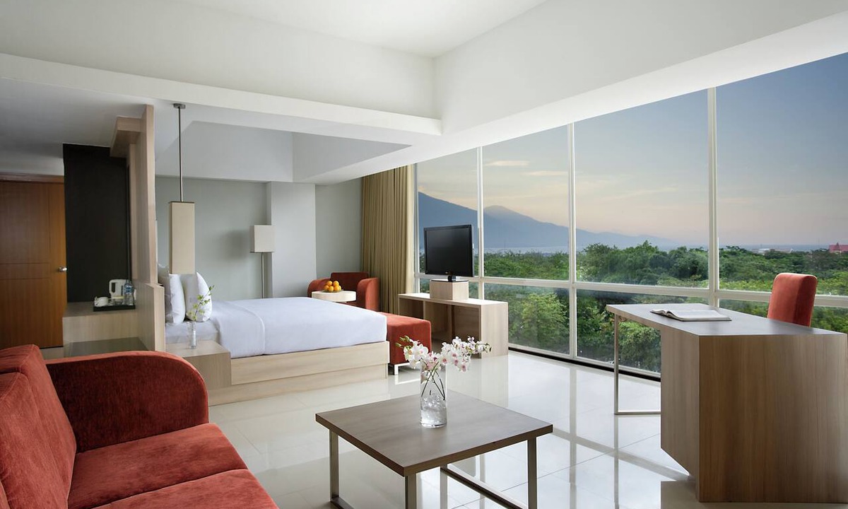 Palu Hotel | Hotel Santika Palu
