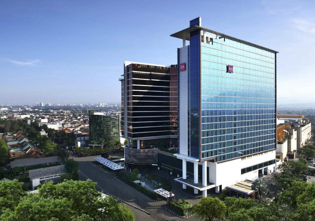Bandung Hotel | Ibis Bandung Trans Studio