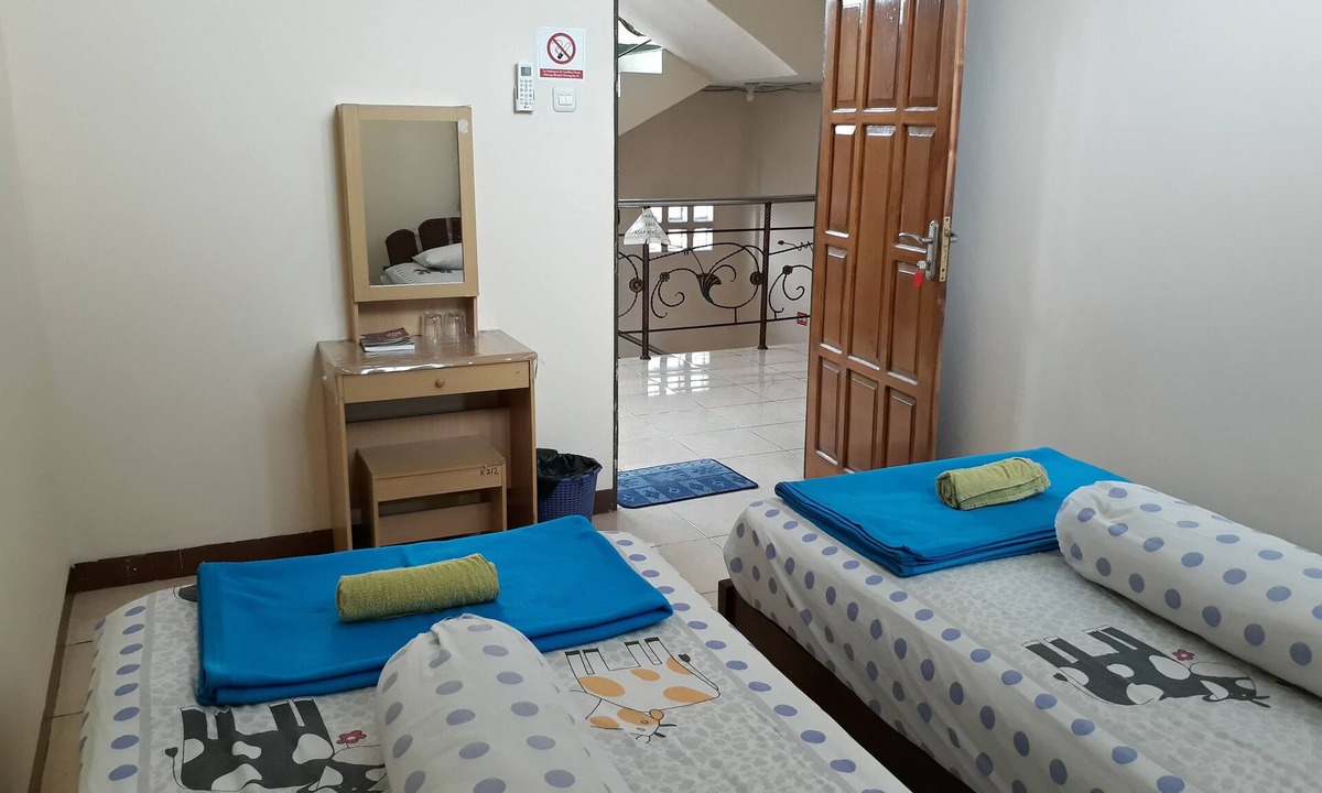 Semarang Hostel | Imam Bonjol Hostel