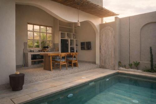 Blahbatuh Villa | Jivanka 2BR Private Pool Villa Keramas