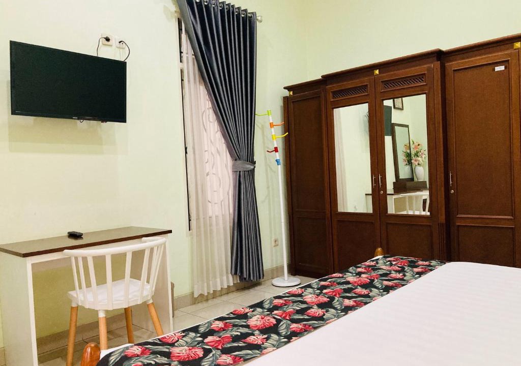 Sari Harjo Hotel | Just 11 Boutique Syariah Mitra RedDoorz near UGM Yogyakarta