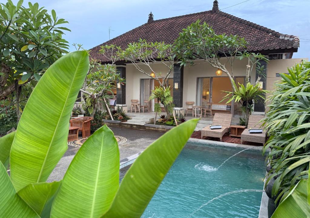 Kemenuh House | Kojong House by Lefanna
