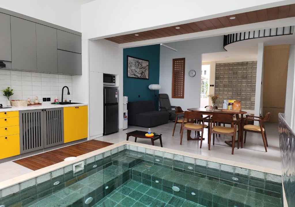 Padalarang House | Kyoto House - Kota Baru Parahyangan, with Indoor Warm Water Pool, Onsen Style, Near Whoosh and Parahyangan Golf