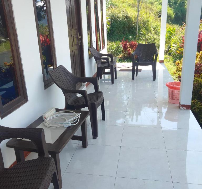 Moni House | Lucky guest house