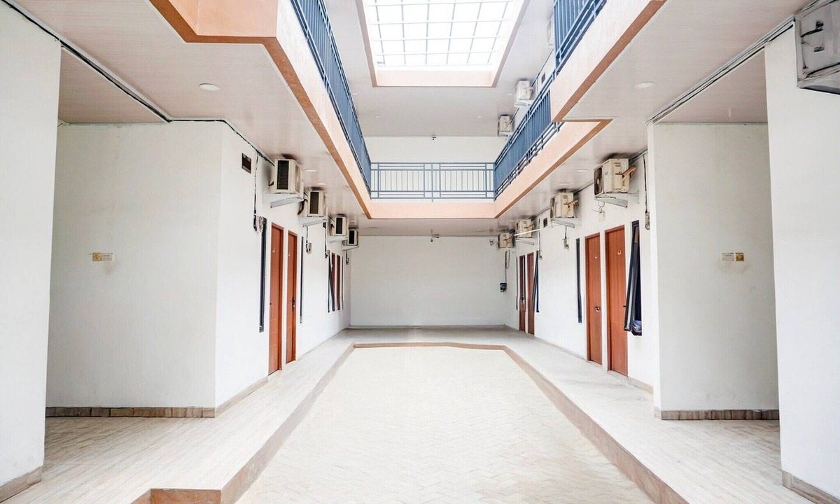 Bandar Lampung House | Luxury Deluxe DBL Retreat W/Free WiFi and Parking