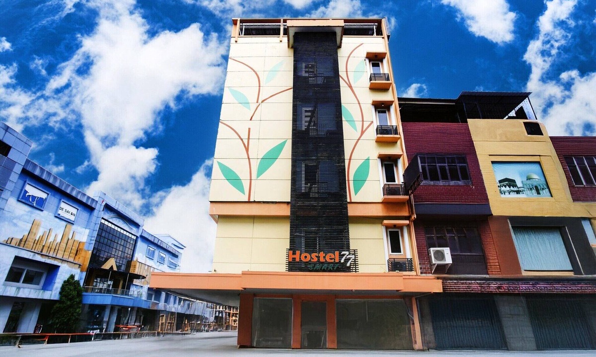 Palembang House | Luxury Twin Stay with Free WiFi and Parking