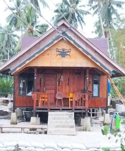 Sipura Island House | Mapaddegat Surf House