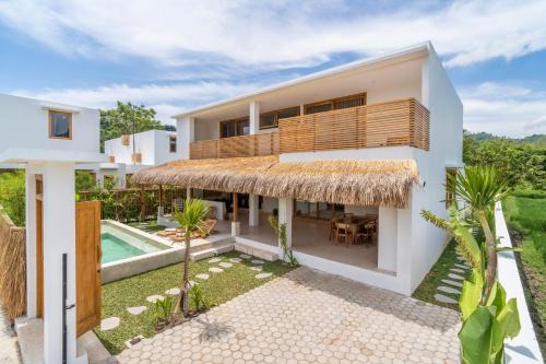 Selong Belanak Villa | Marlaca Villa Selong