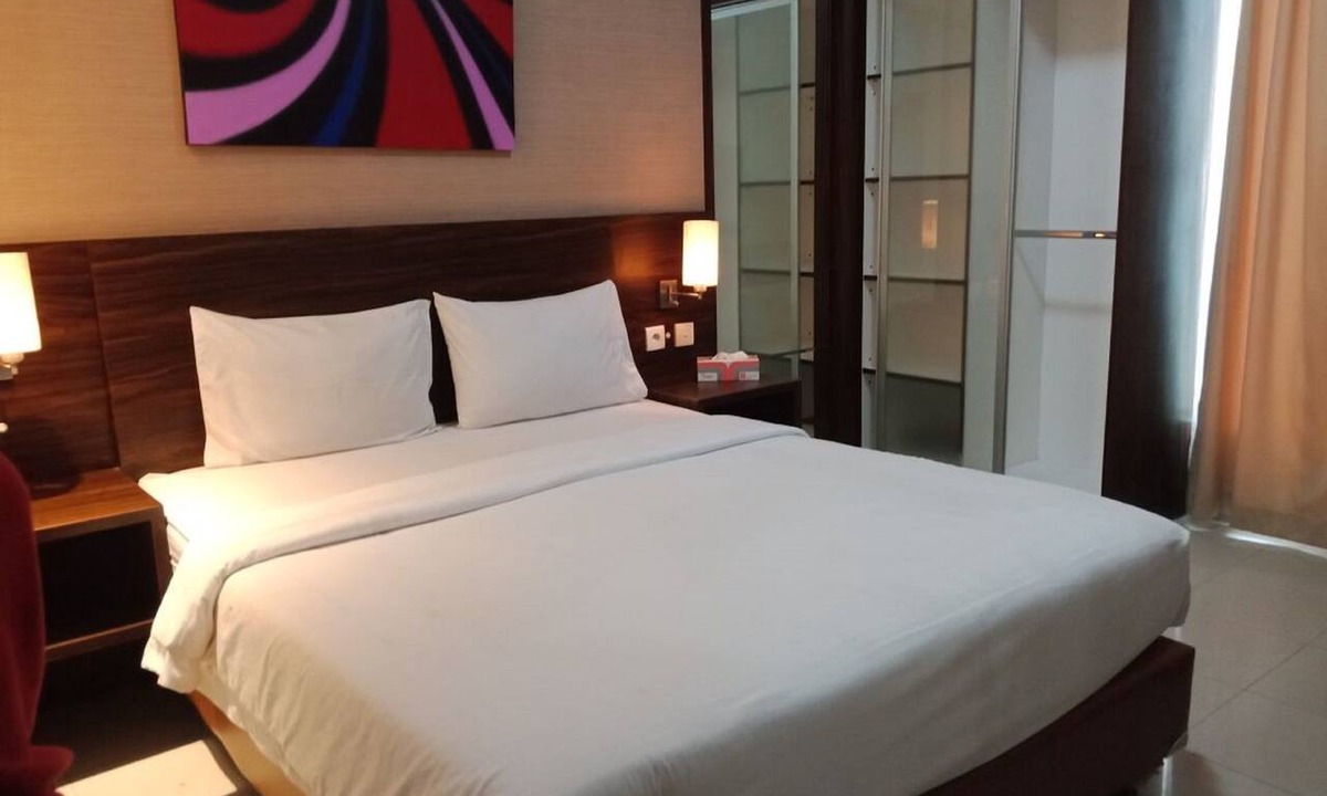 Bendungan Hilir Hotel | Marrakesh Inn