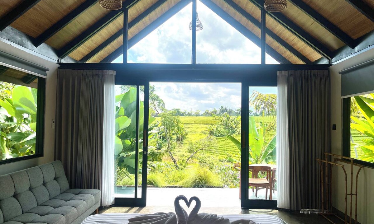 Suraberata House | MAXY Guest House