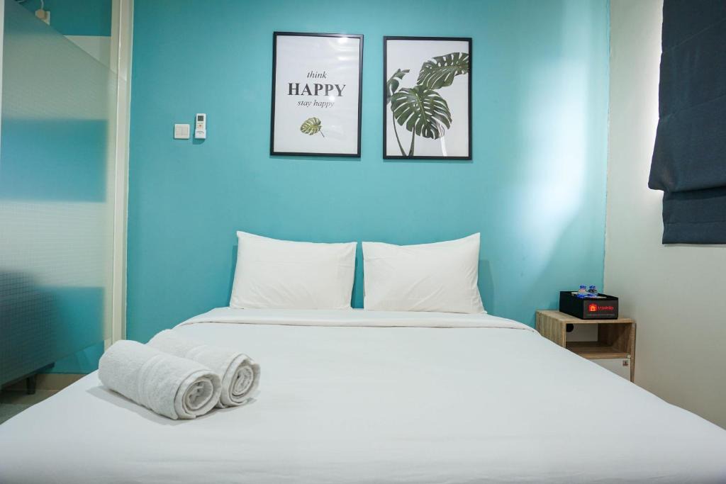 Pondokcina Apartment | Modern 1BR Apartment at Atlanta Residence By Travelio