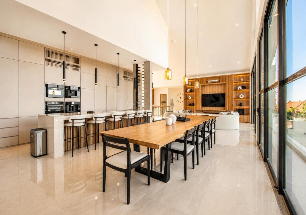 Kampial House | Modern 4 BR Villa Ocean View Nusa Dua