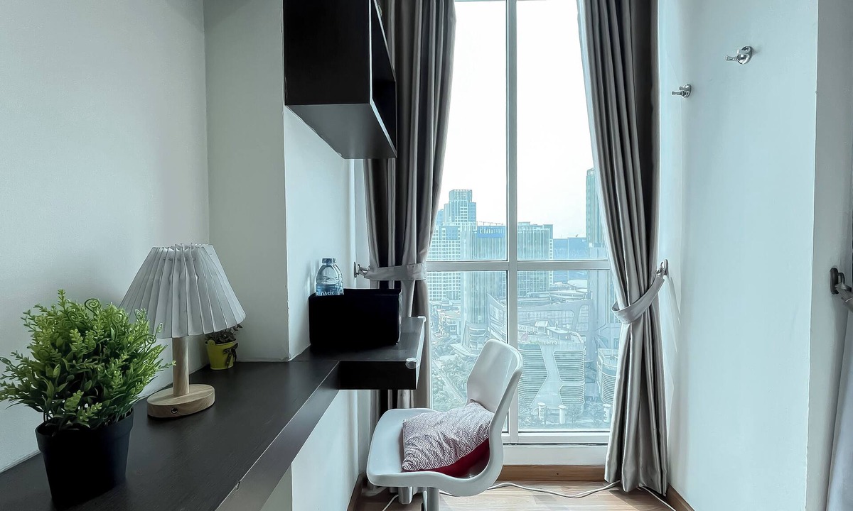 Kayu Putih Apartment | Neat Studio Room At Tifolia Apartment