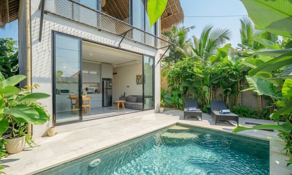 Pejeng Kawan Villa | New Tropical Villa+Large Pool+Perfect for Couples